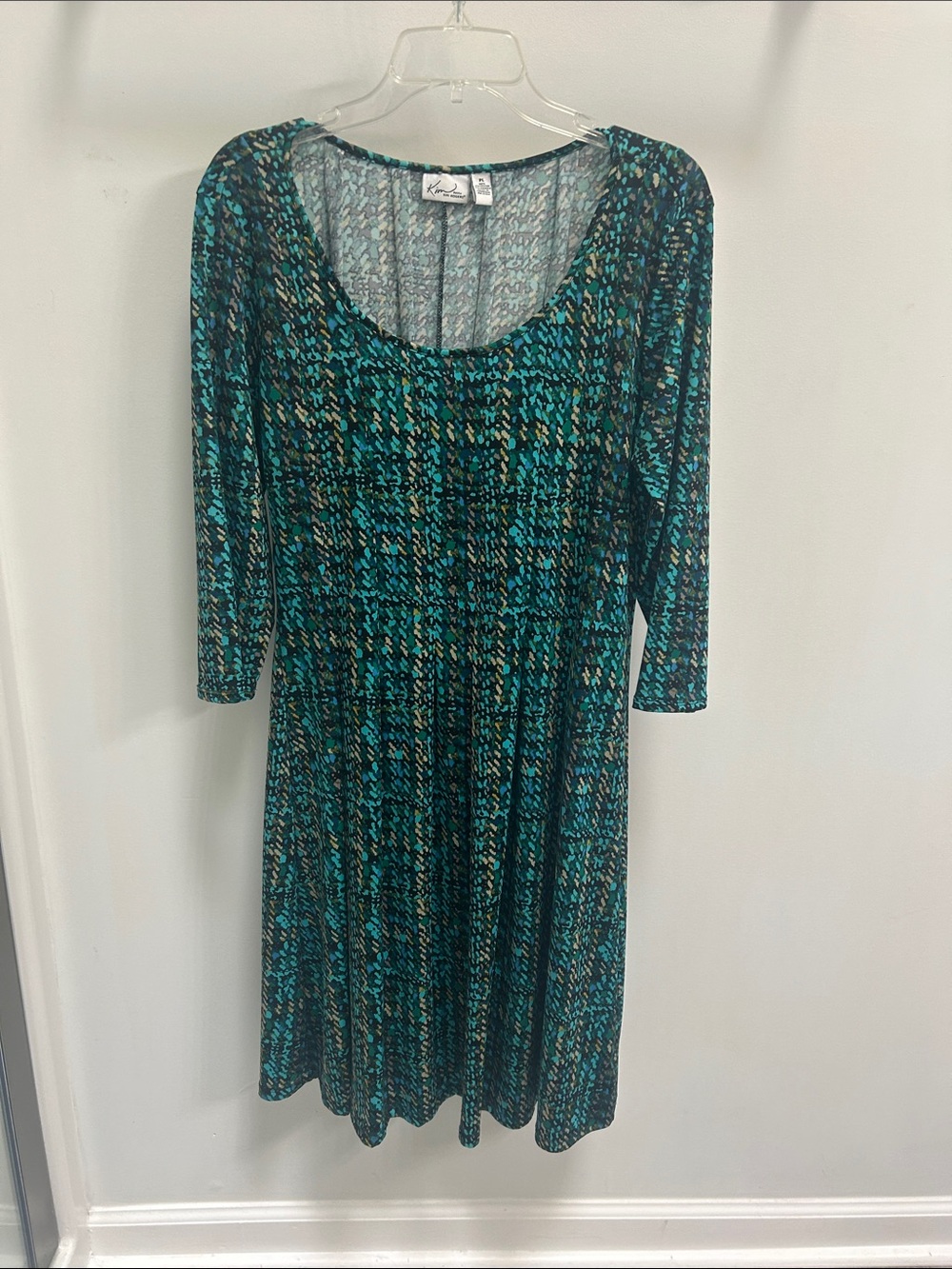 Teal and Black Scoop-Neck Long Sleeve Dress